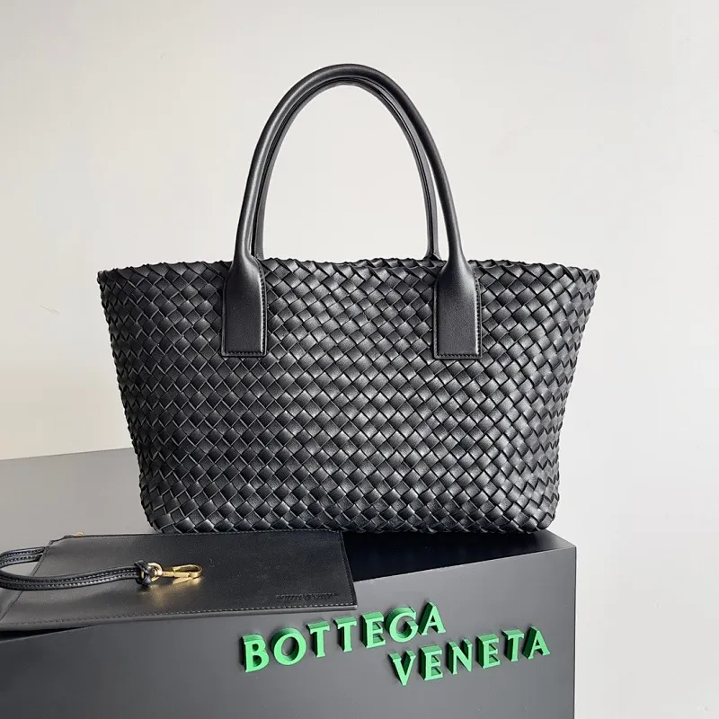 All categories 💚 Authentic bags 💚 BV 2025 new BV handbags